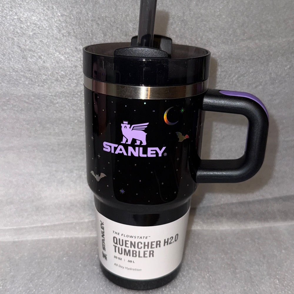 Stanley NWT Halloween 20oz H2.0 Flowstate Quencher Tumbler in Spellcast Black
